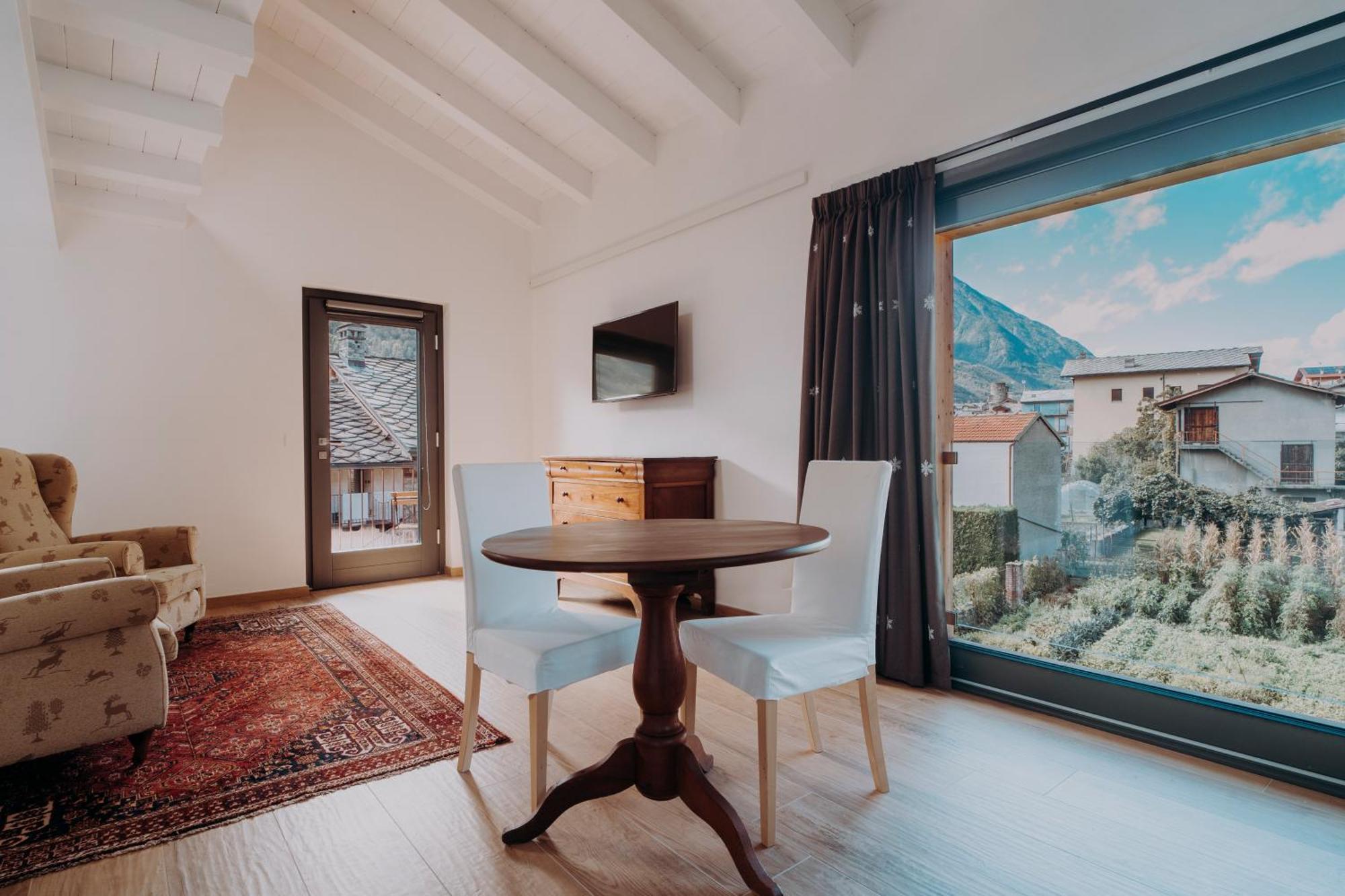 נוס Maison Rosset Agriturismo, Camere, Appartamenti E Spa In Valle D'Aosta מראה חיצוני תמונה